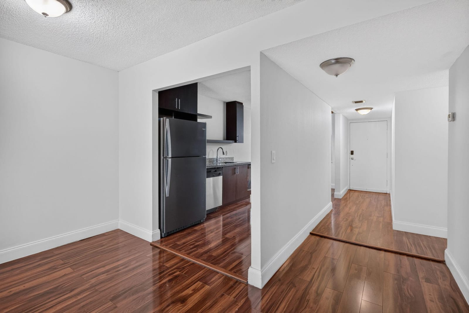250 Jacaranda Drive 411, Plantation, FL 33324 photo 8