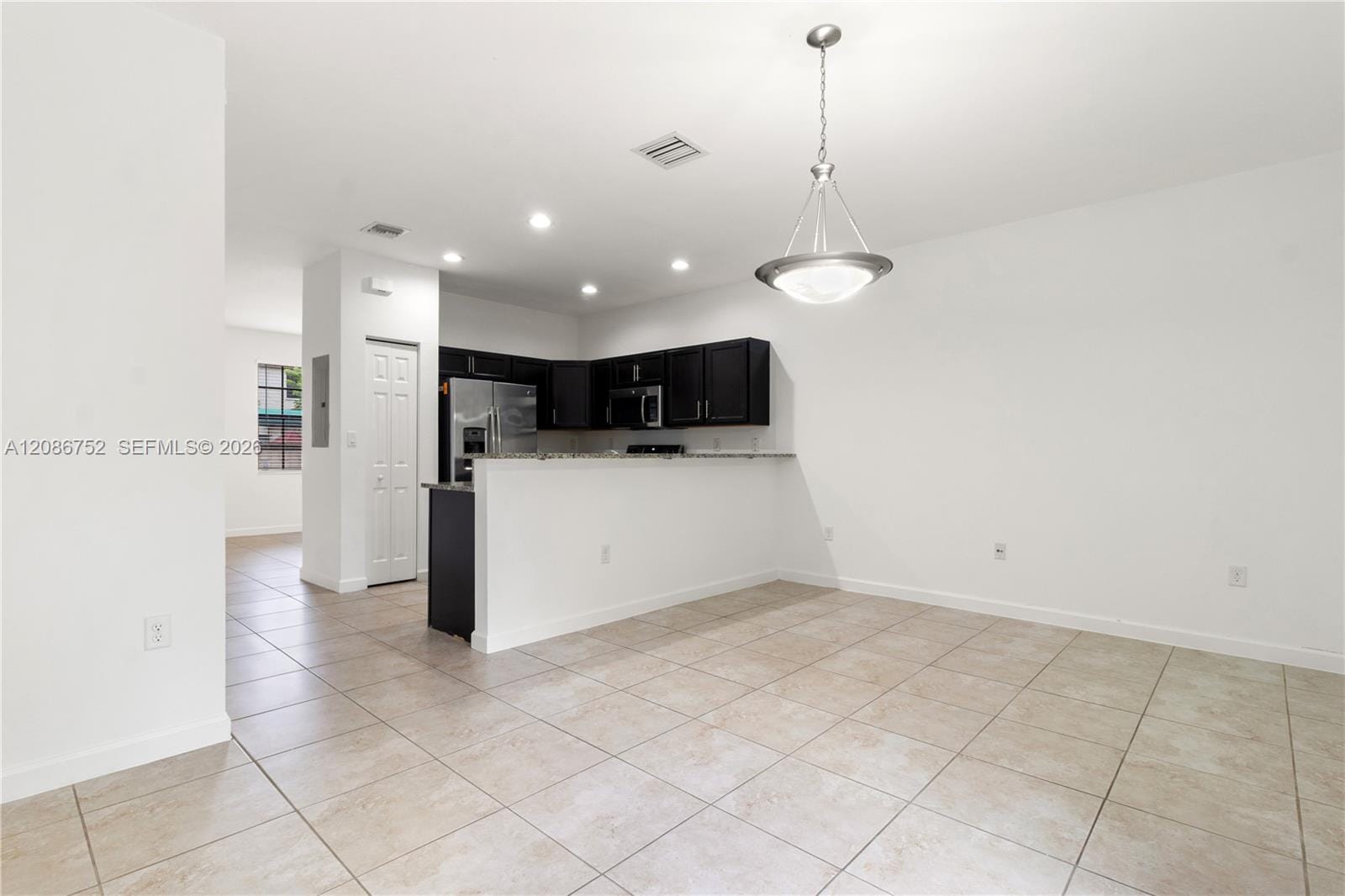 3217 SE 4th Street 3217 — photo 11