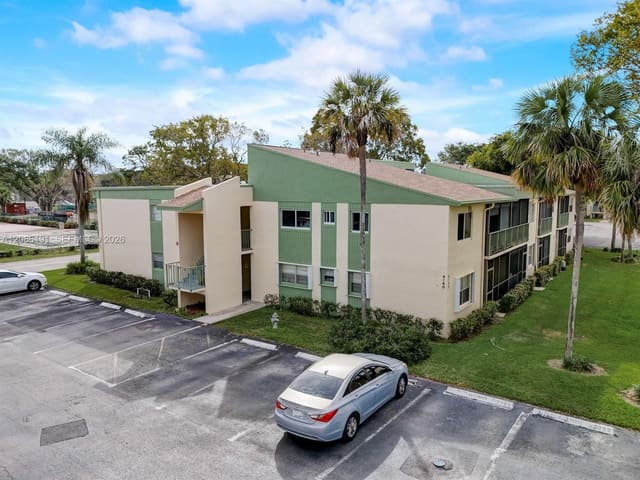 4149 NW 90th Avenue 106, Coral Springs, FL 33065