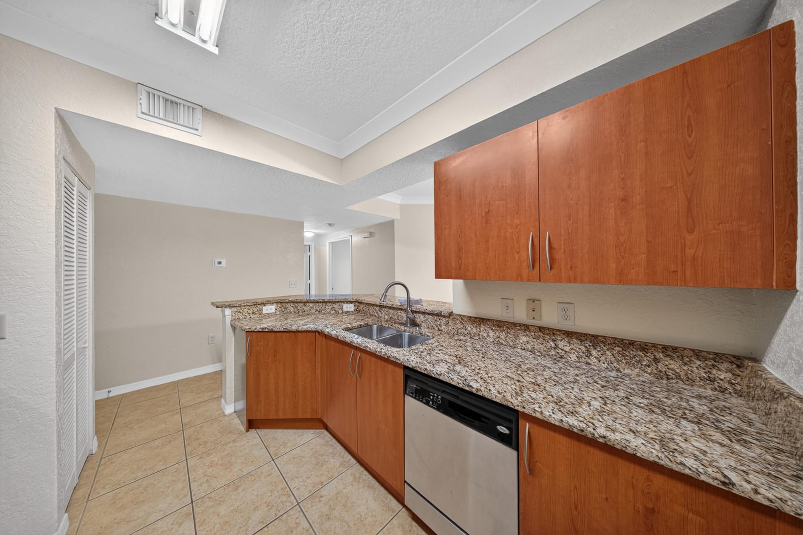 150 SW PEACOCK Boulevard 26-102, Port St. Lucie, FL 34986 photo 12