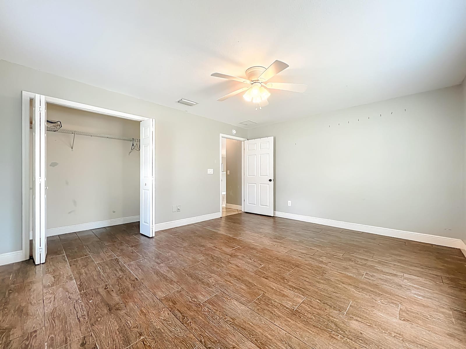 608 MASTERS Avenue, Wildwood, FL 34785 photo 20