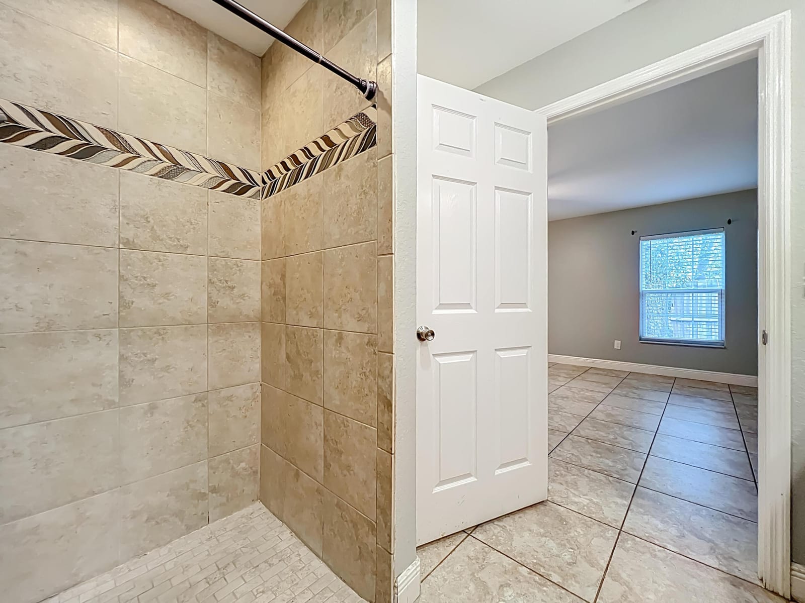 608 MASTERS Avenue, Wildwood, FL 34785 photo 27