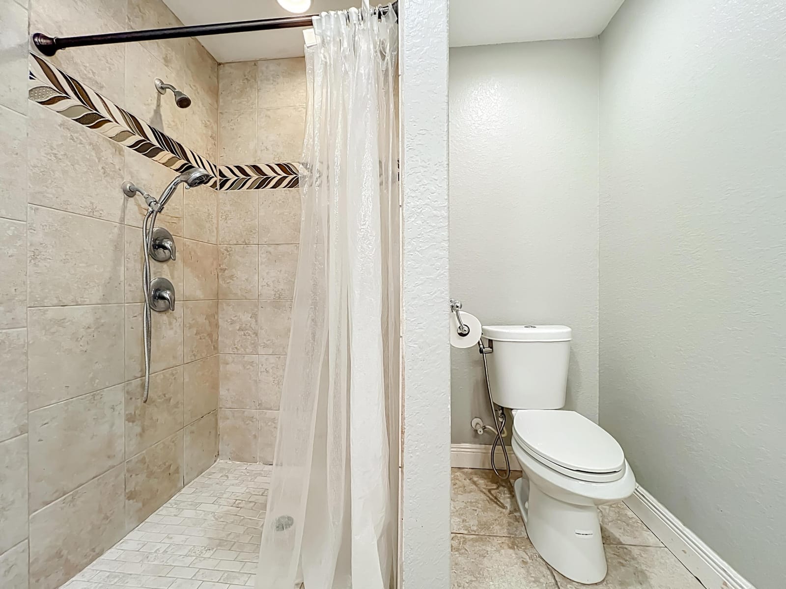 608 MASTERS Avenue, Wildwood, FL 34785 photo 28