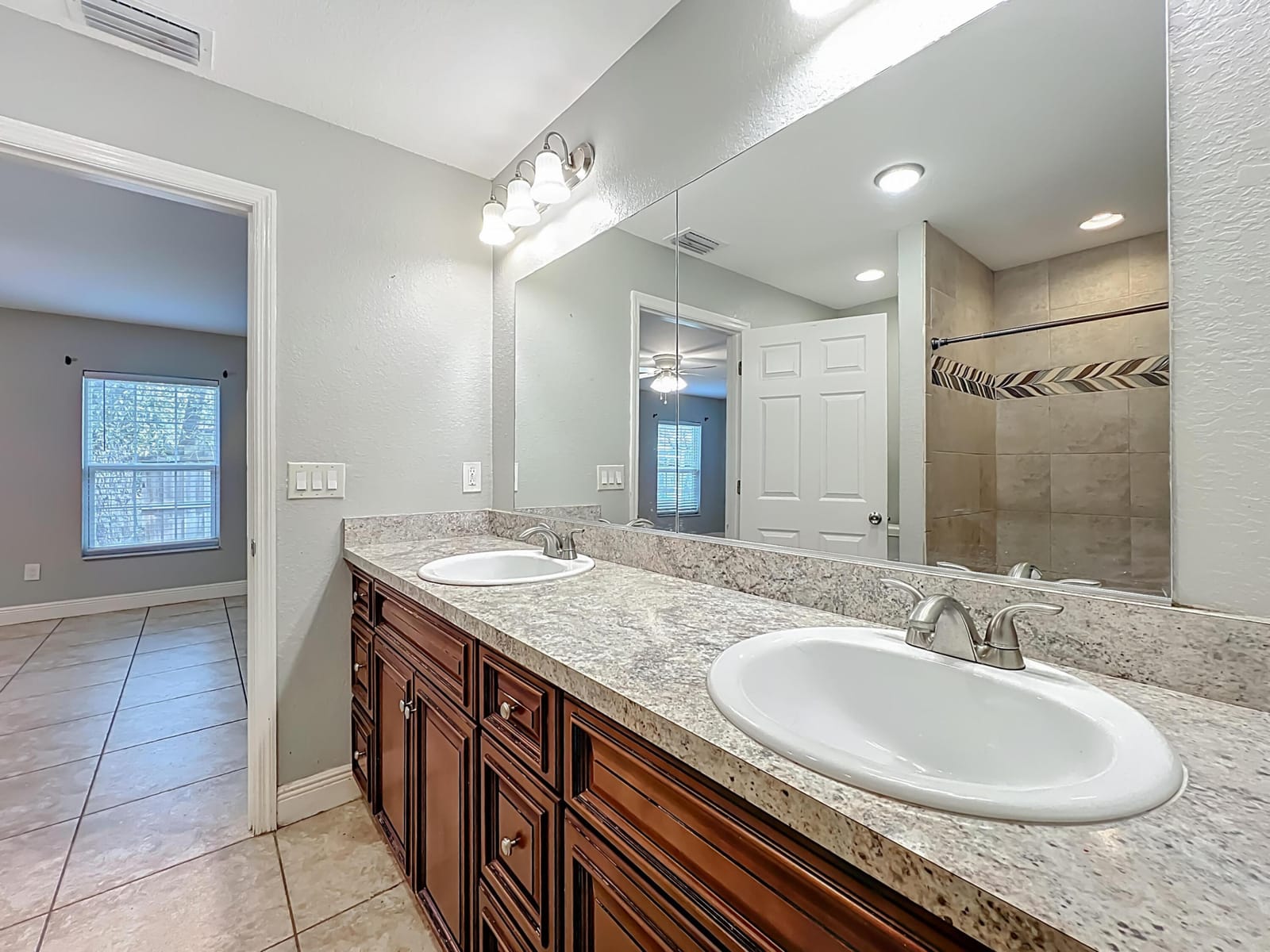 608 MASTERS Avenue, Wildwood, FL 34785 photo 29