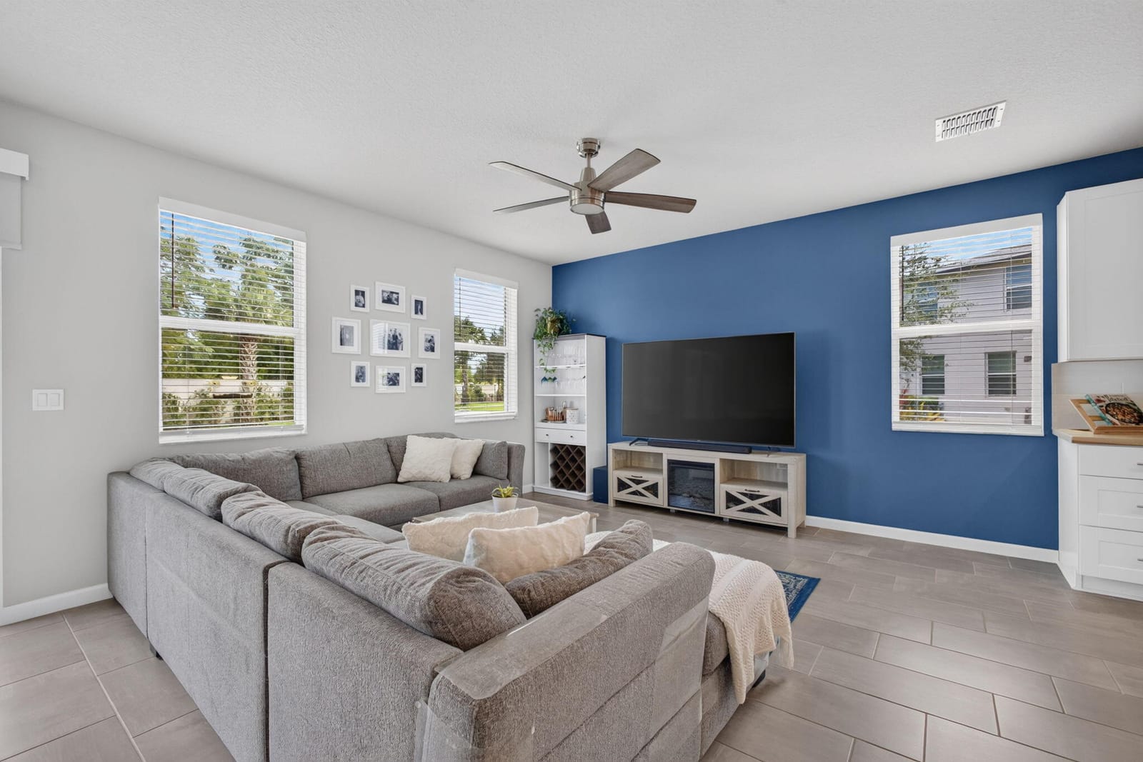 5600 Mentmore Drive, West Palm Beach, FL 33407 photo 18
