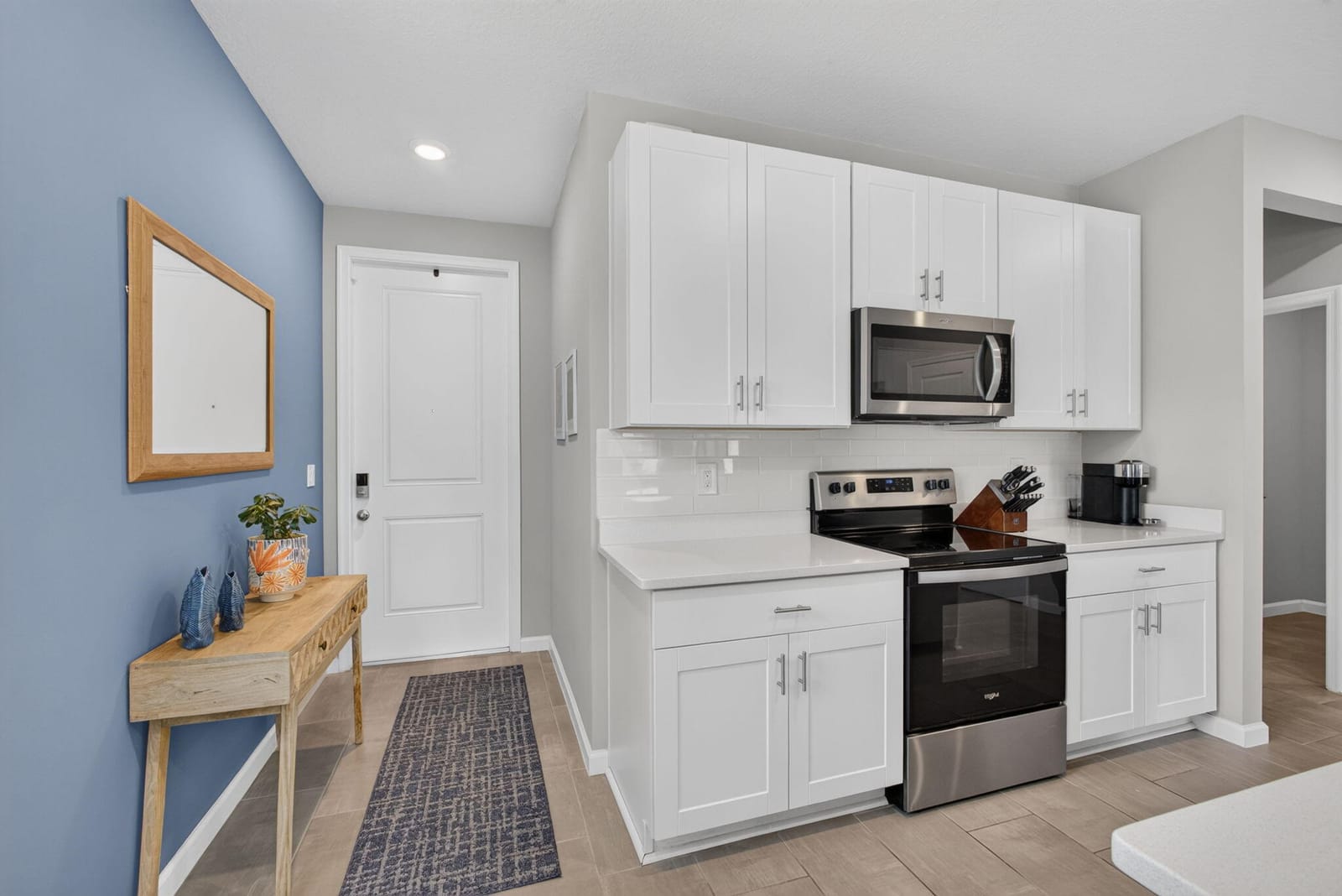 5600 Mentmore Drive — photo 7
