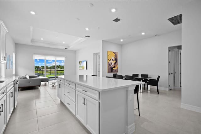 10571 Northbrook Circle, Avenir, Palm Beach Gardens, FL