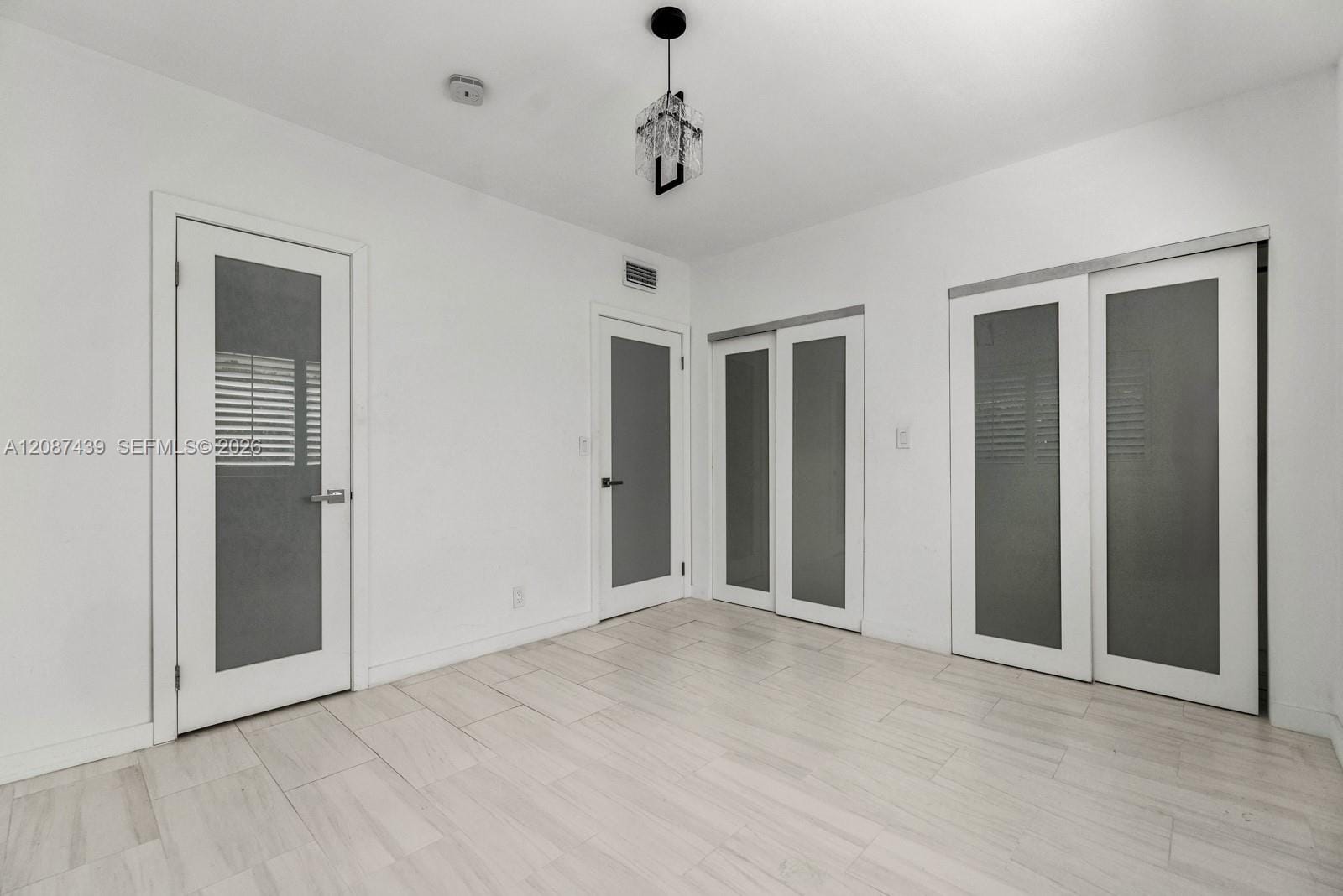 3909 Garden Avenue, Miami Beach, FL 33140 photo 22