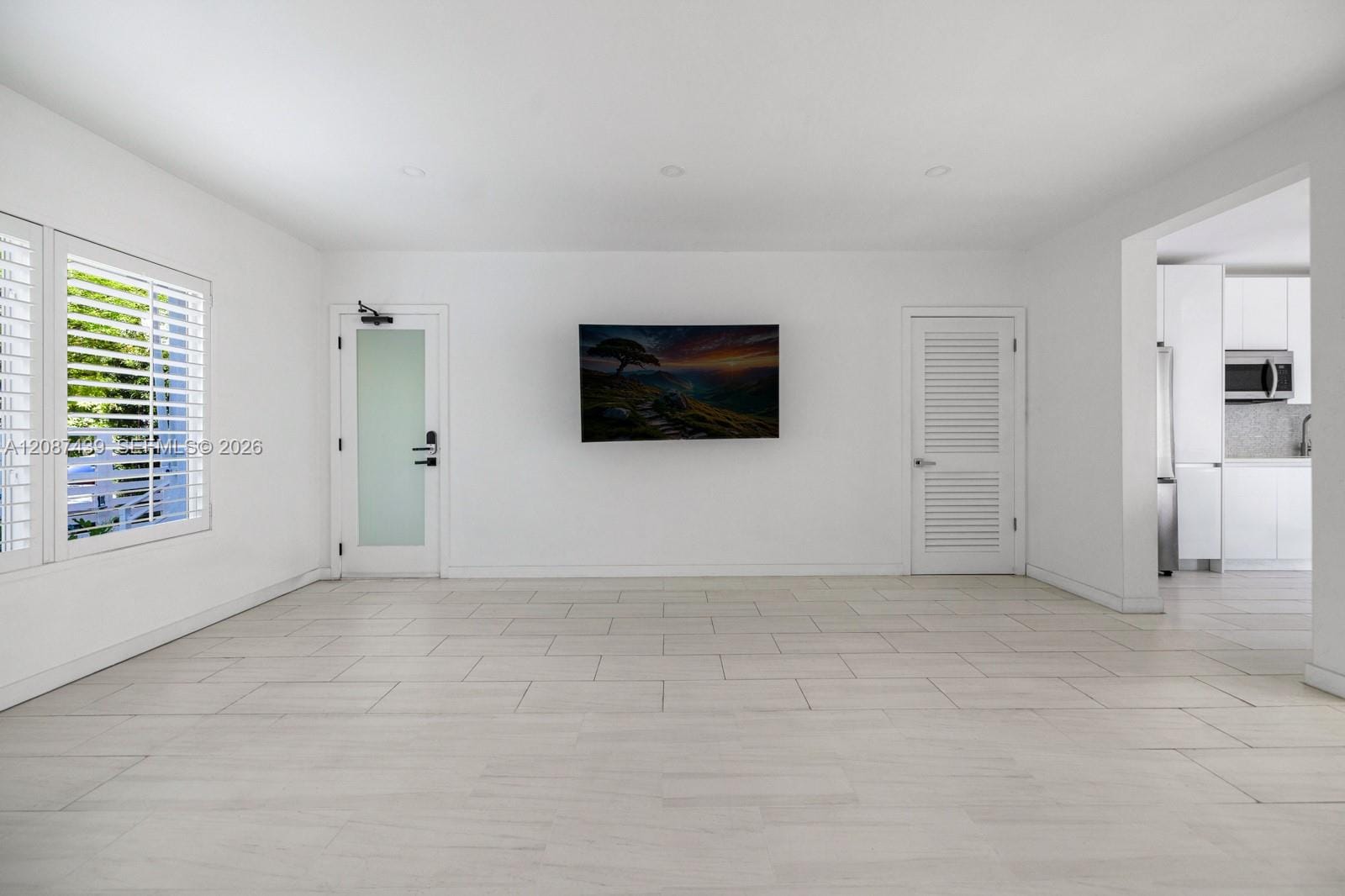3909 Garden Avenue, Miami Beach, FL 33140 photo 9