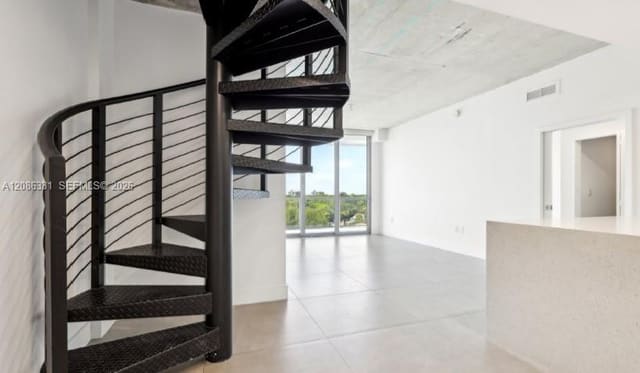 13800 Highland Drive PH02, North Miami Beach, FL 33181