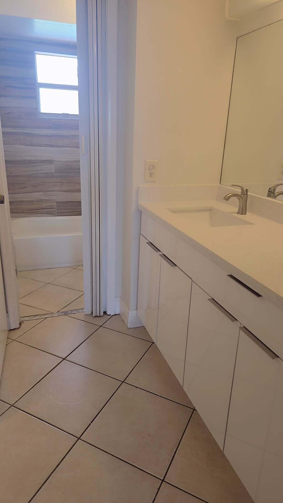 4121 STIRLING Road 404, Dania Beach, FL 33314 photo 14