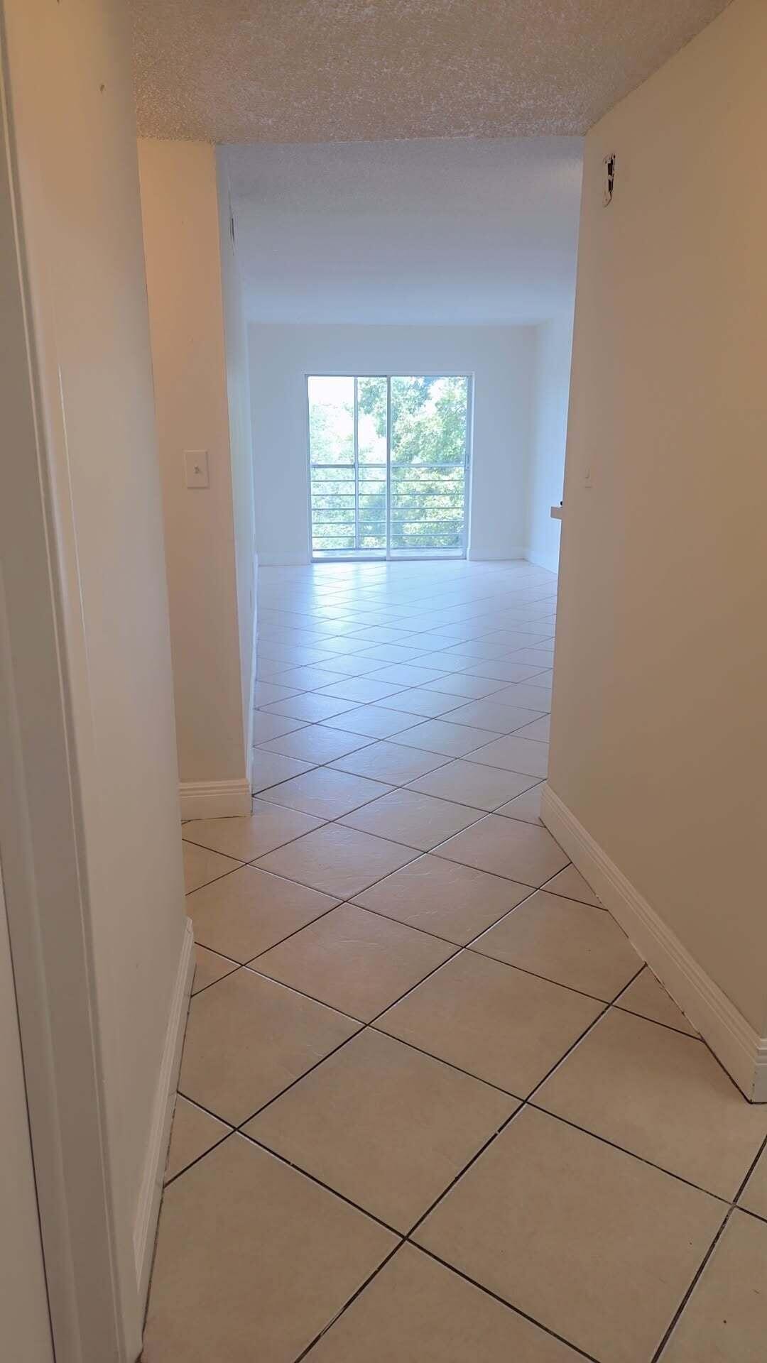 4121 STIRLING Road 404, Dania Beach, FL 33314 photo 16