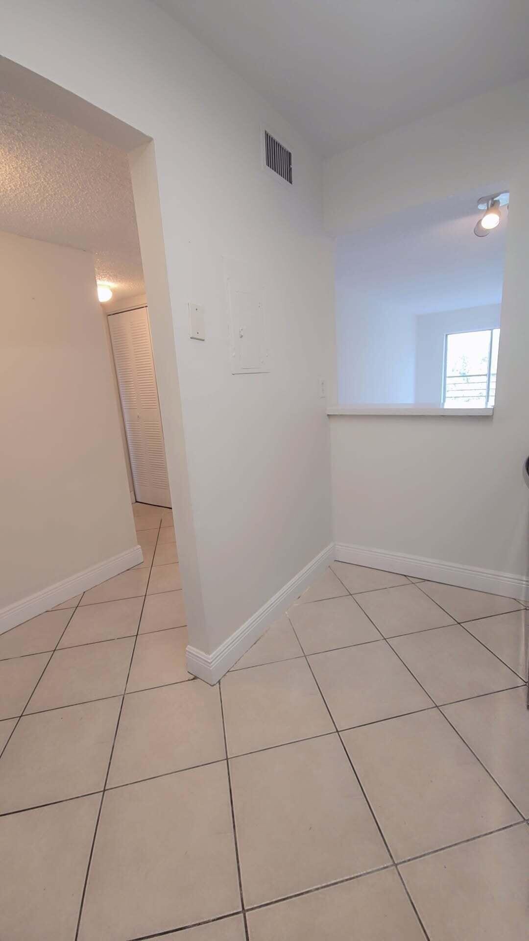 4121 STIRLING Road 404, Dania Beach, FL 33314 photo 17