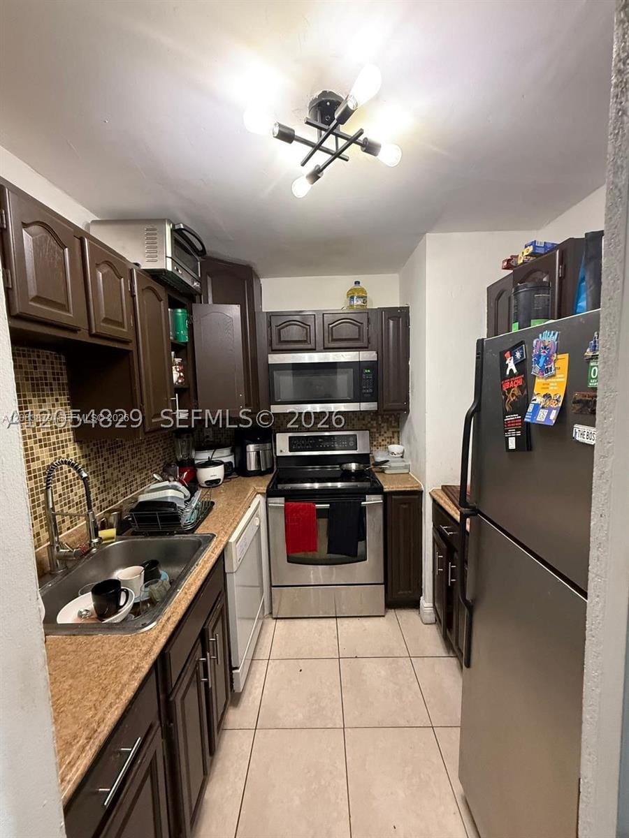 3536 NE 168th Street 403, North Miami Beach, FL 33160 photo 5
