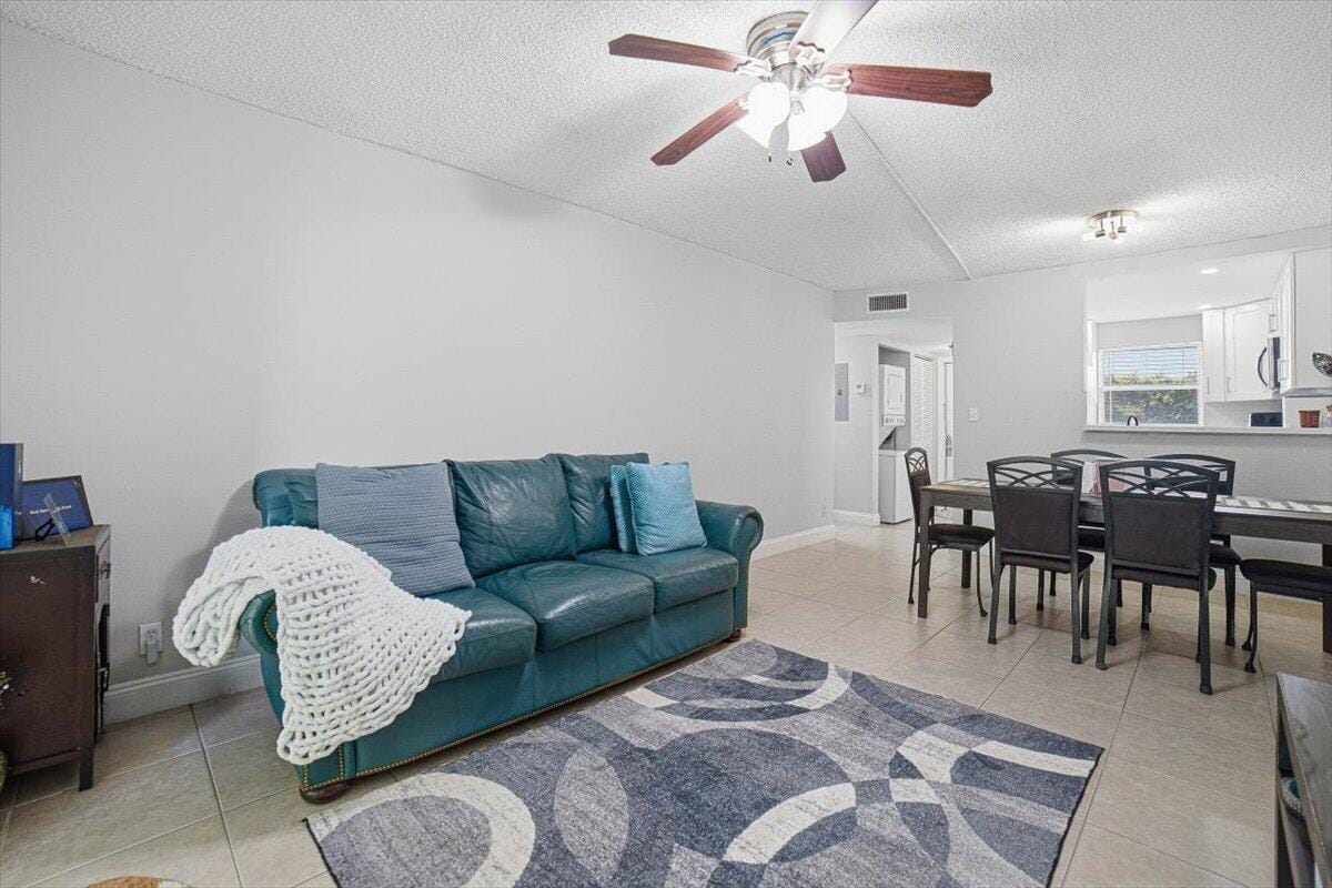 2755 W Atlantic Avenue 104-B — photo 4