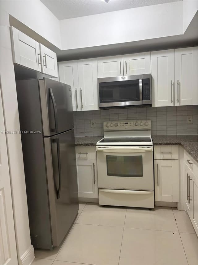 11060 SW 196th Street 108, Cutler Bay, FL 33157