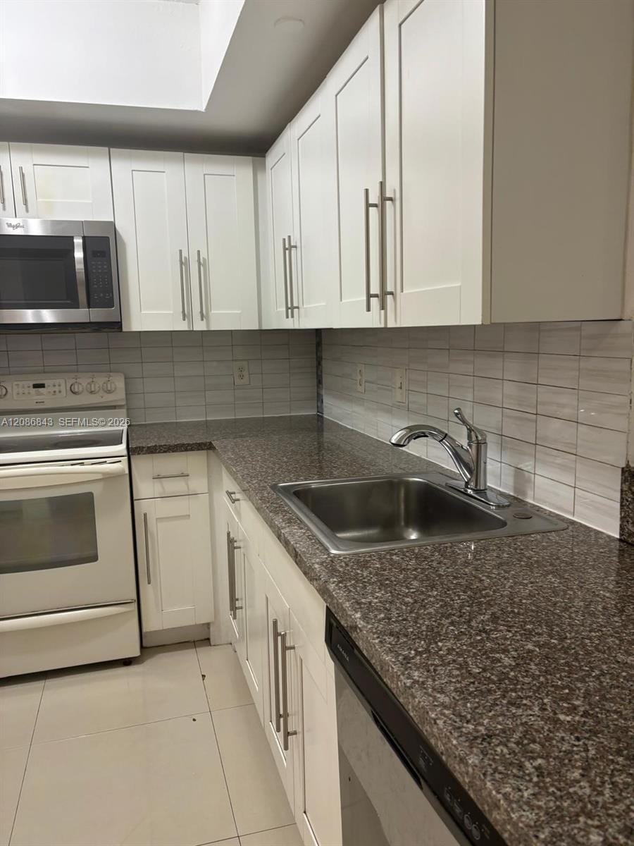 11060 SW 196th Street 108, Cutler Bay, FL 33157 photo 2