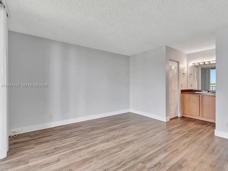 714 Executive Center Drive 28 — photo 8