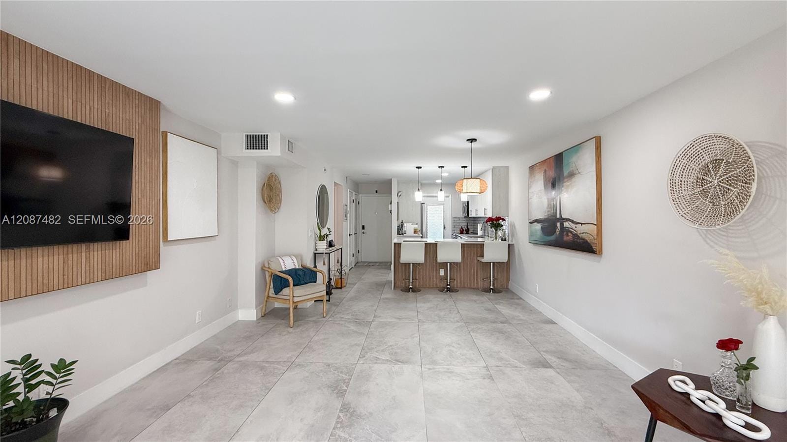 400 SE 10th Street 112 — photo 11