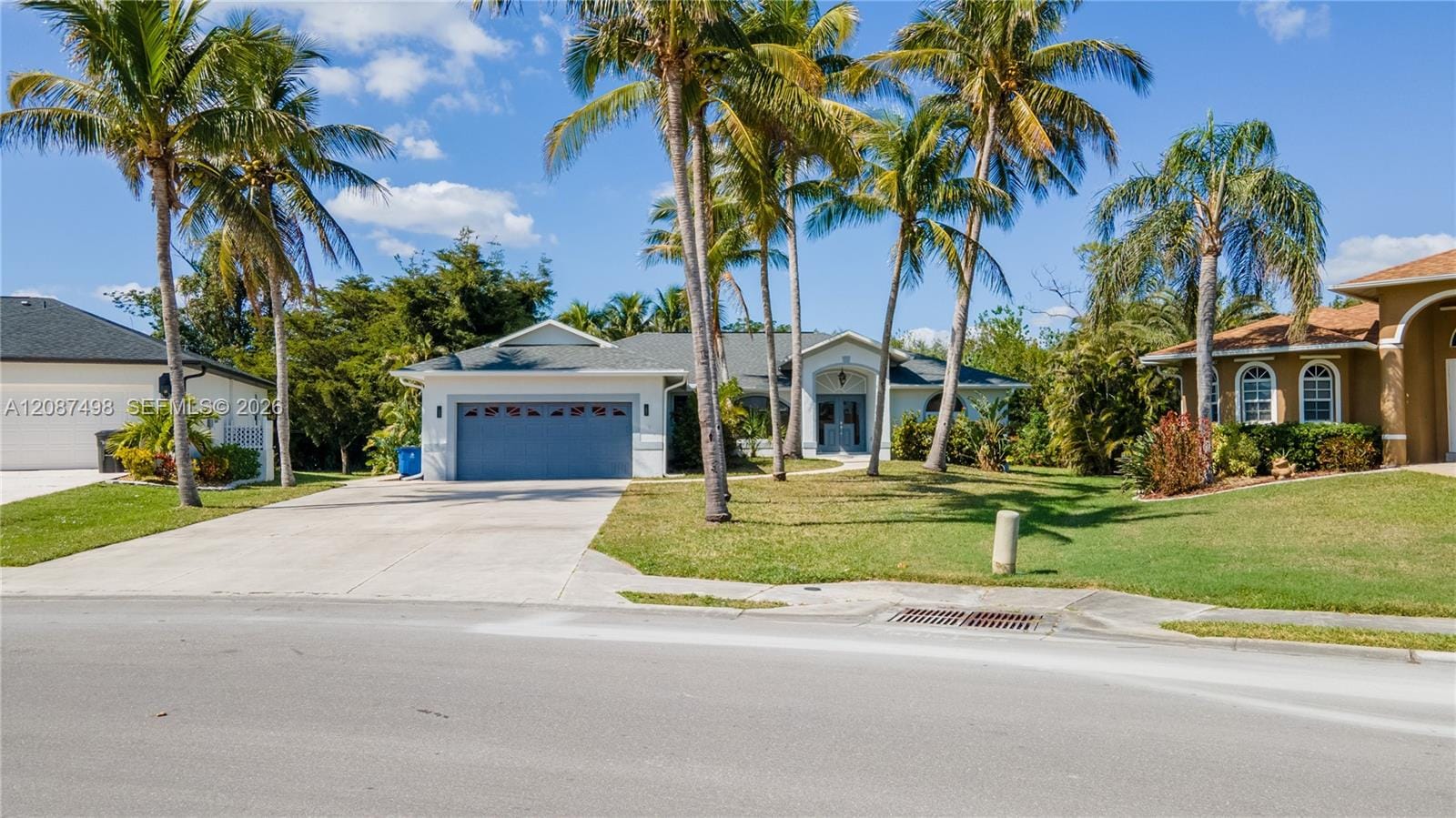 8896 Bracken Way, Fort Myers, FL 33908 photo 2