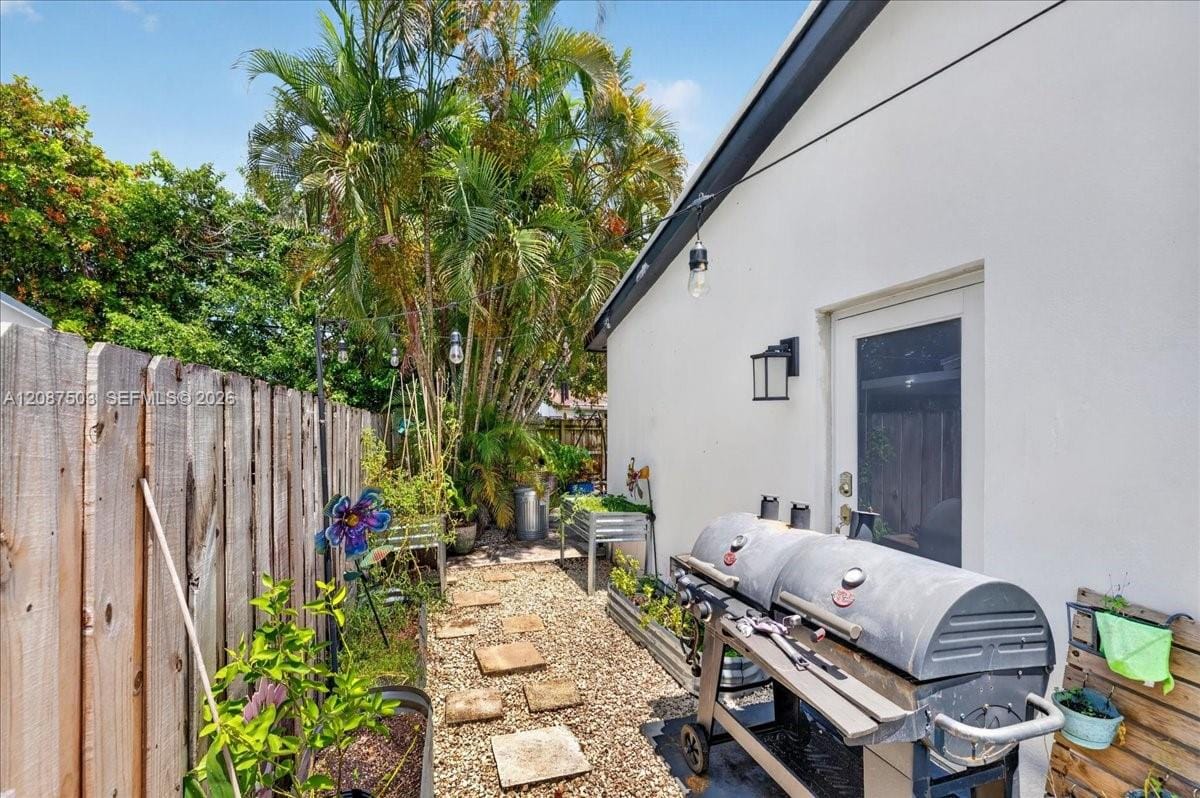 1131 N 75th Avenue 1131, Hollywood, FL 33024 photo 26