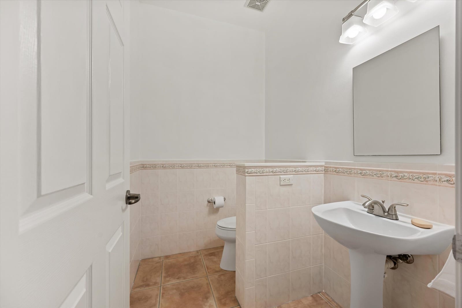 1211 SINGER Drive, Singer Island, FL 33404 photo 16