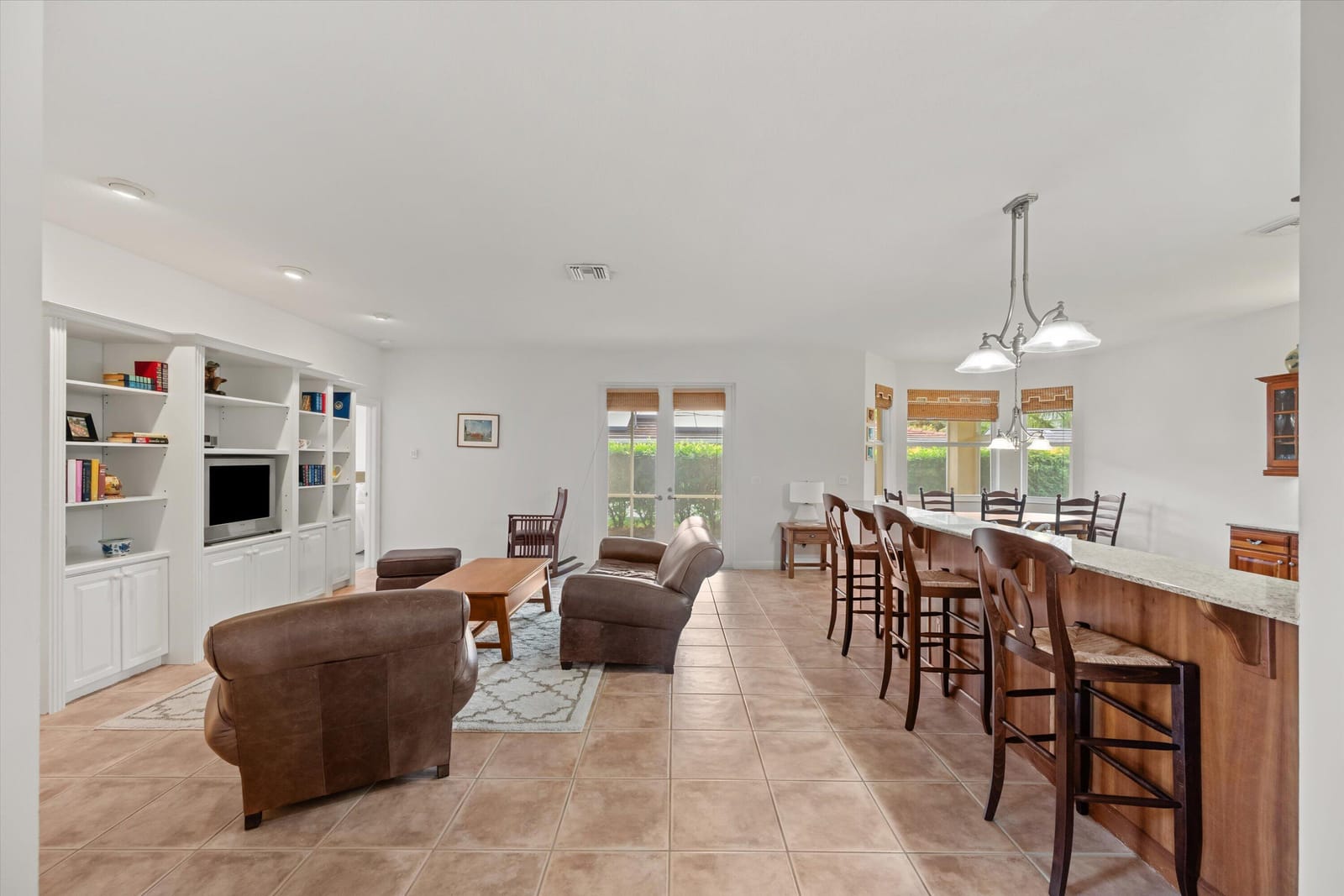 1211 SINGER Drive, Singer Island, FL 33404 photo 4