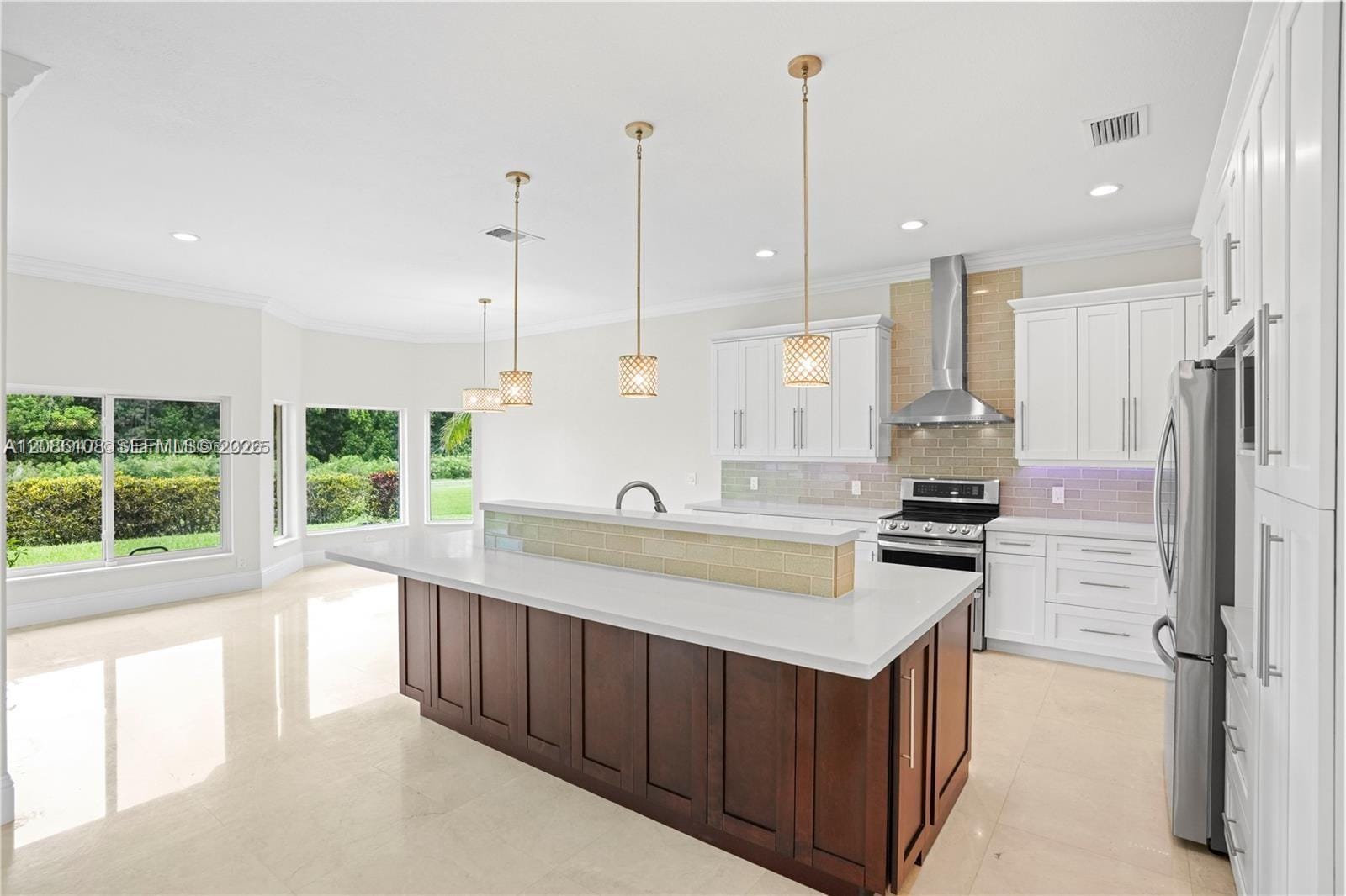 720 W Cypress Pointe Drive W, Pembroke Pines, FL 33027 photo 14