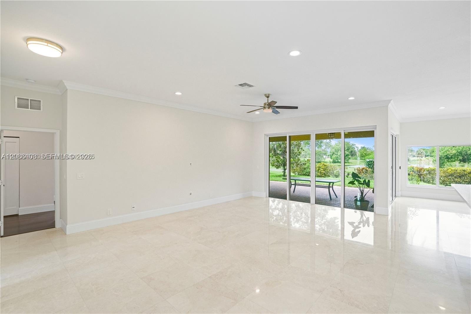 720 W Cypress Pointe Drive W, Pembroke Pines, FL 33027 photo 9