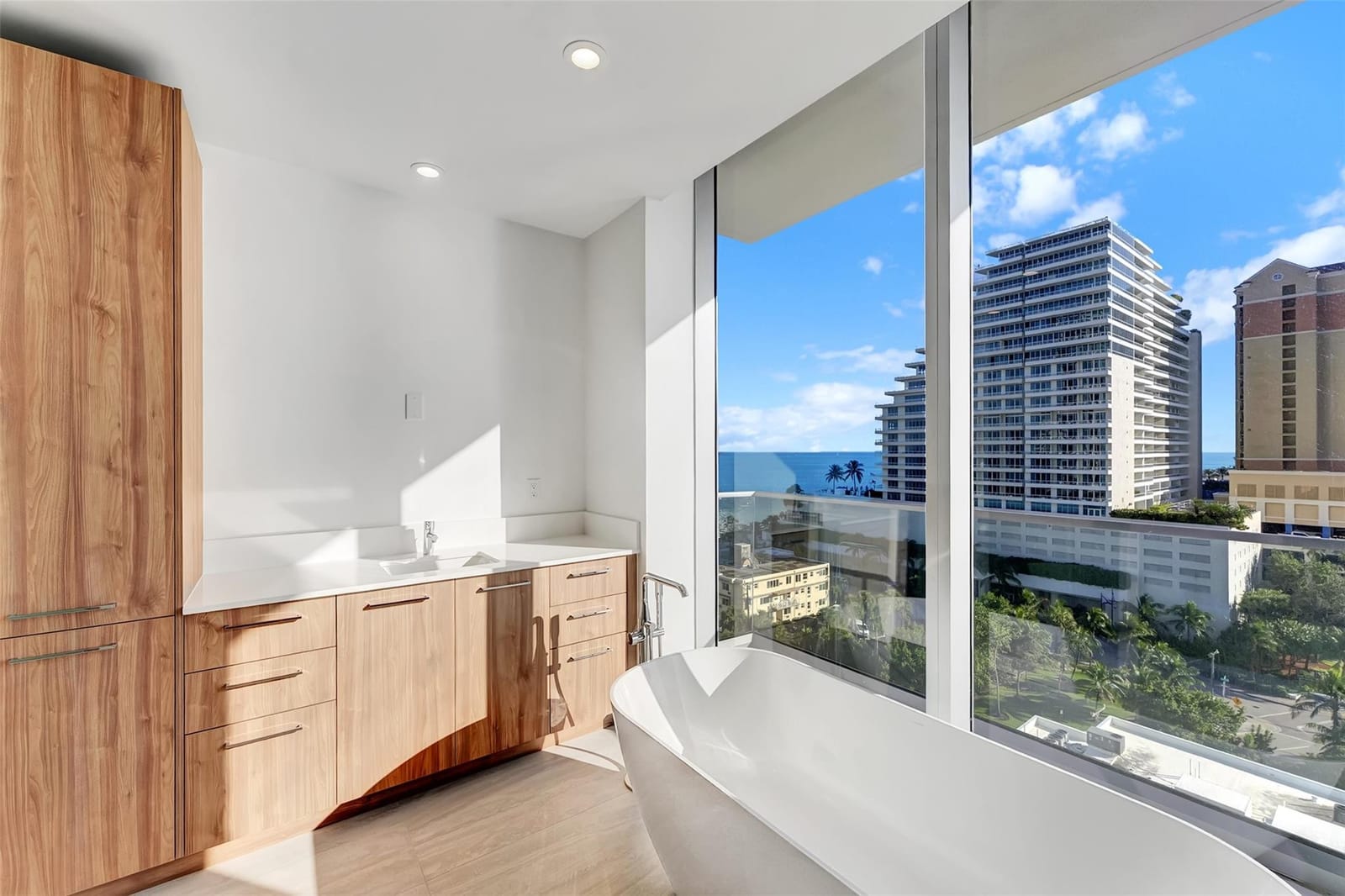 153 N SEABREEZE Boulevard 902-S, Fort Lauderdale, FL 33304 photo 17
