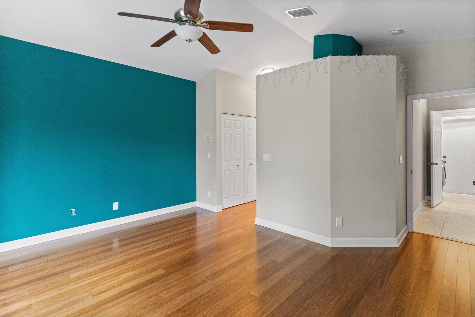 3254 NW 22ND Avenue, Oakland Park, FL 33309 photo 27