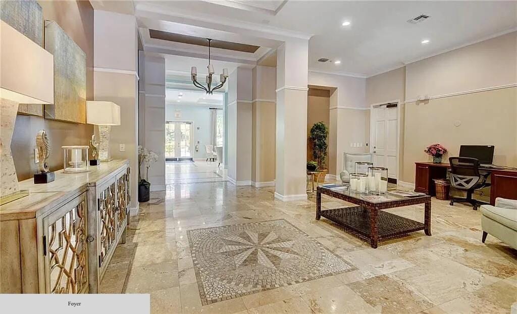 630 S SAPODILLA Avenue 308, West Palm Beach, FL 33401 photo 21