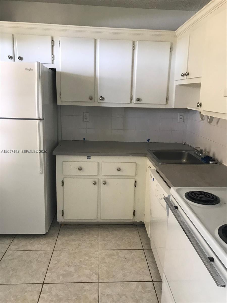 9460 Fontainebleau Boulevard 433, Miami, FL 33172 photo 10