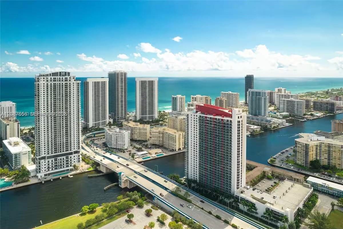 2602 E Hallandale Beach Boulevard R1108, Hallandale Beach, FL 33009