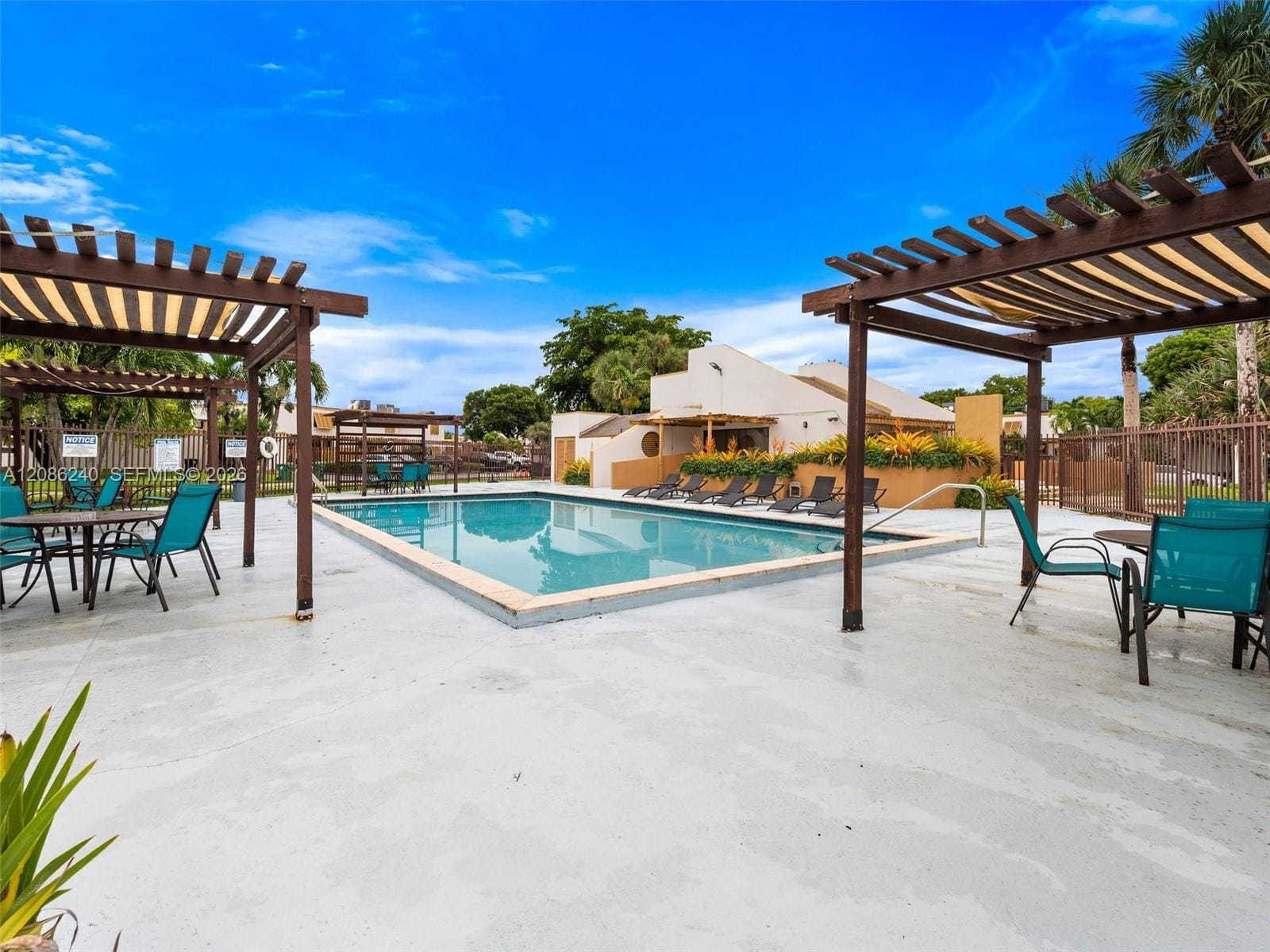 1424 SW 131st Place Circle E, Miami, FL 33184 photo 26