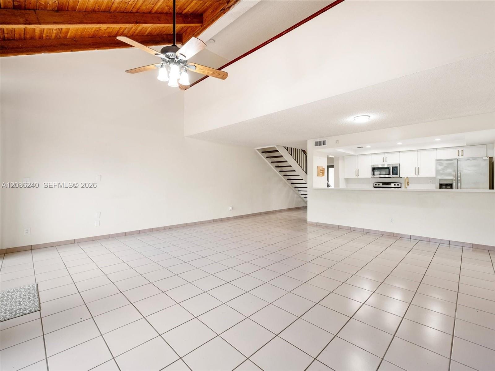 1424 SW 131st Place Circle E, Miami, FL 33184 photo 4