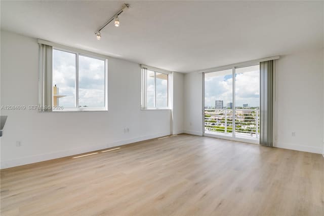 18800 NE 29th Avenue 701, Aventura, FL 33180
