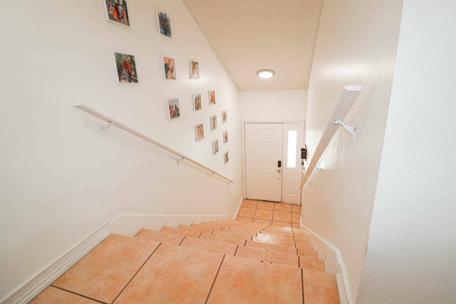 2646 SE 21st Court 203-D — photo 2