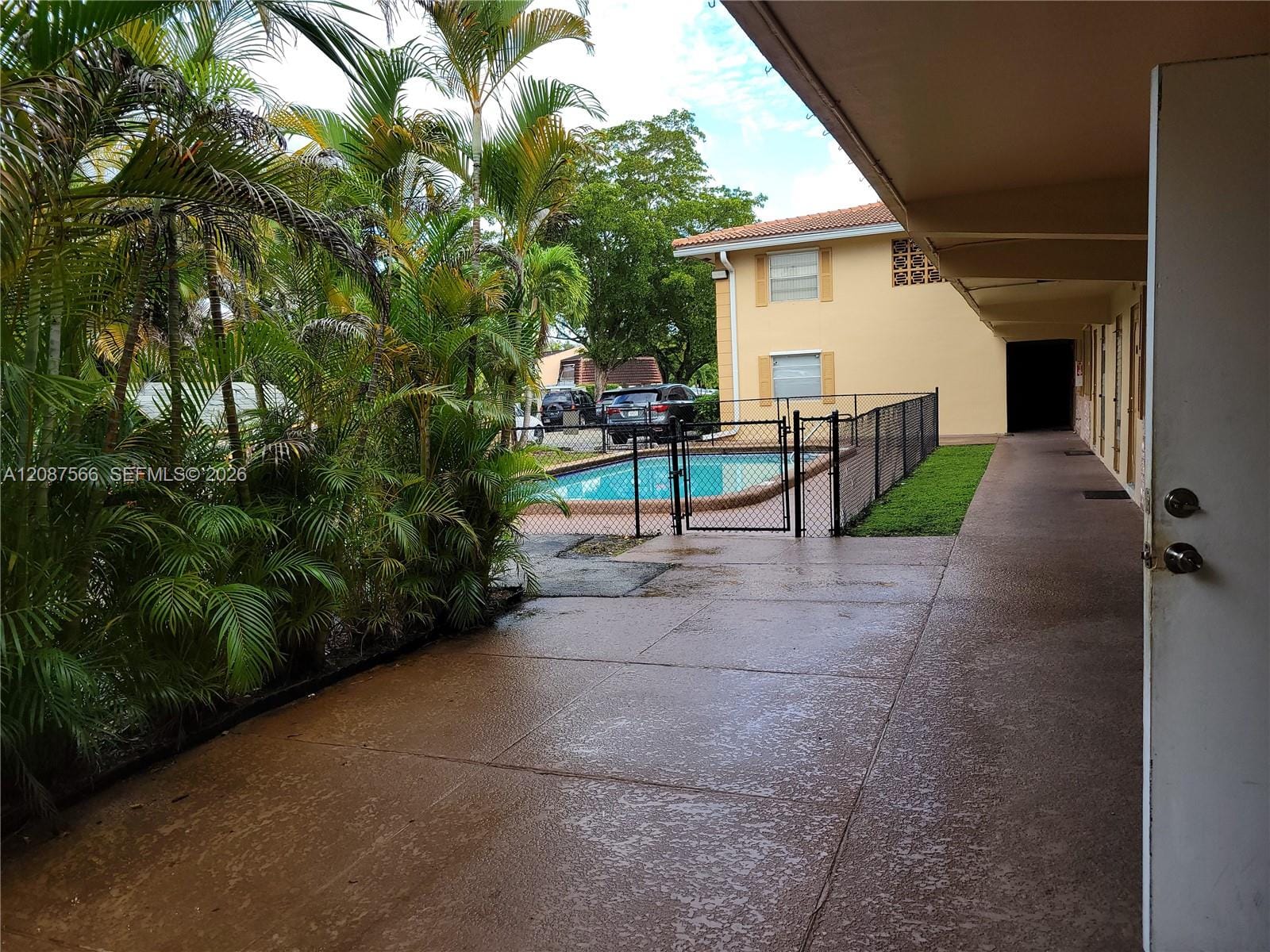 8704 NW 35th Street 105, Coral Springs, FL 33065 photo 18