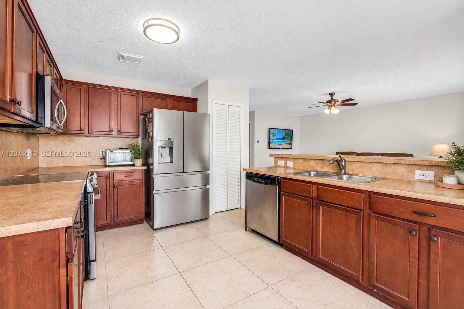 18961 NW 10th Terrace, Pembroke Pines, FL 33029 photo 11