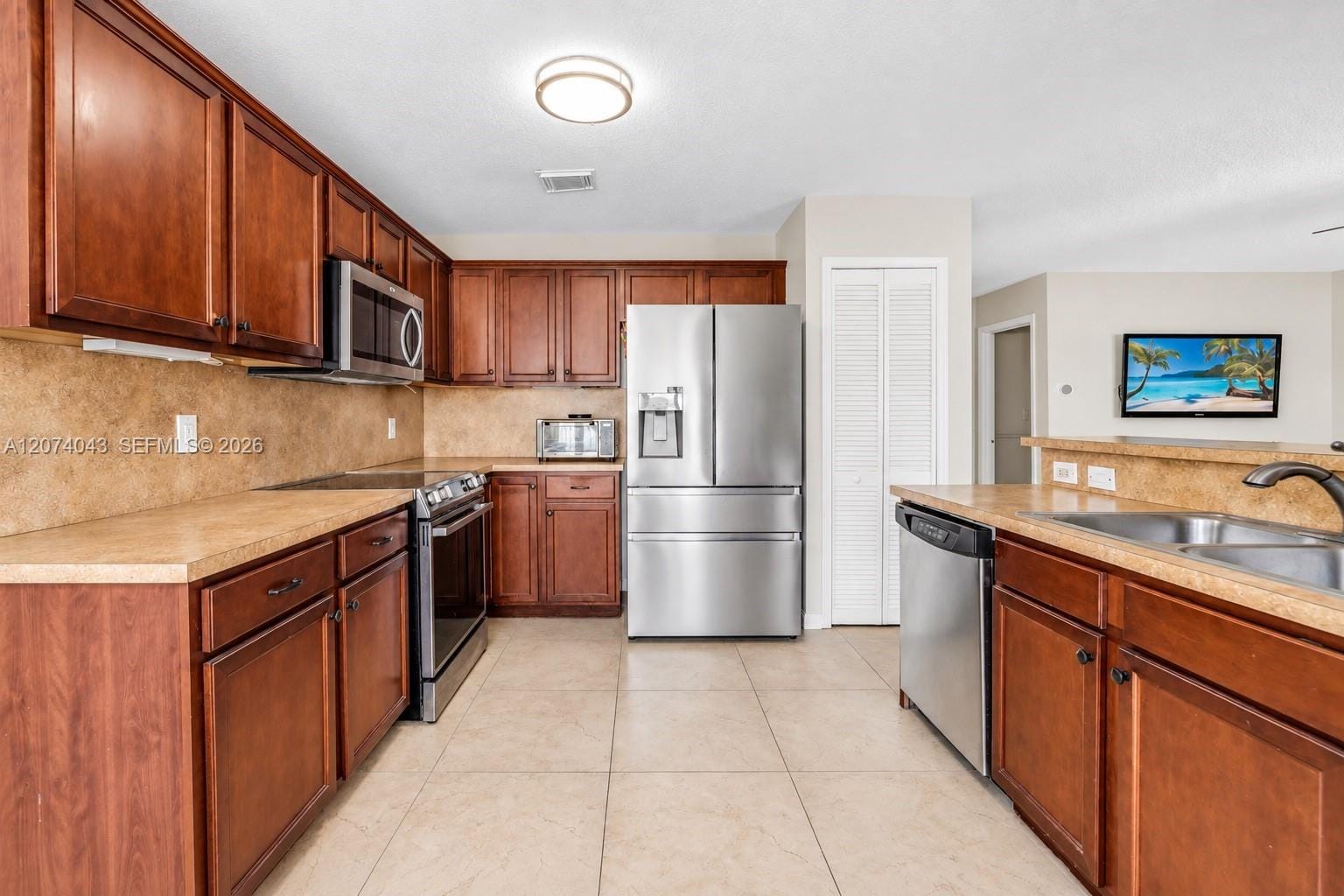 18961 NW 10th Terrace, Pembroke Pines, FL 33029 photo 10