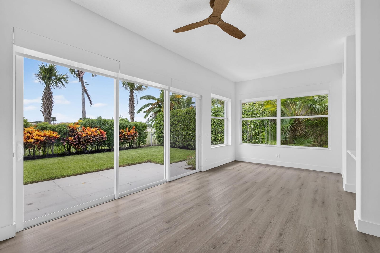 1205 Gator Trail, West Palm Beach, FL 33409 photo 10