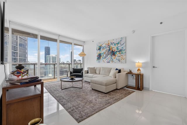 475 Brickell Avenue 4613, Miami, FL 33131