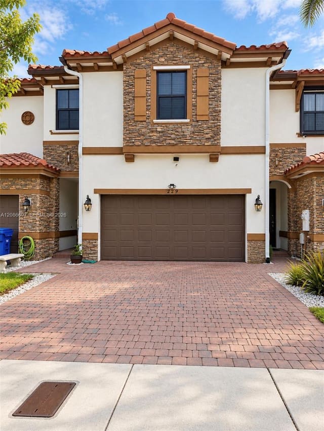 4219 SW 165th Court 4219, Miami, FL 33185