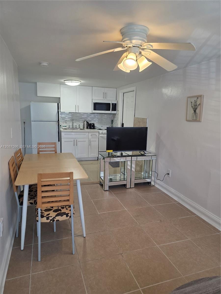 5712 Hollywood Boulevard 1, Hollywood, FL 33021 photo 6