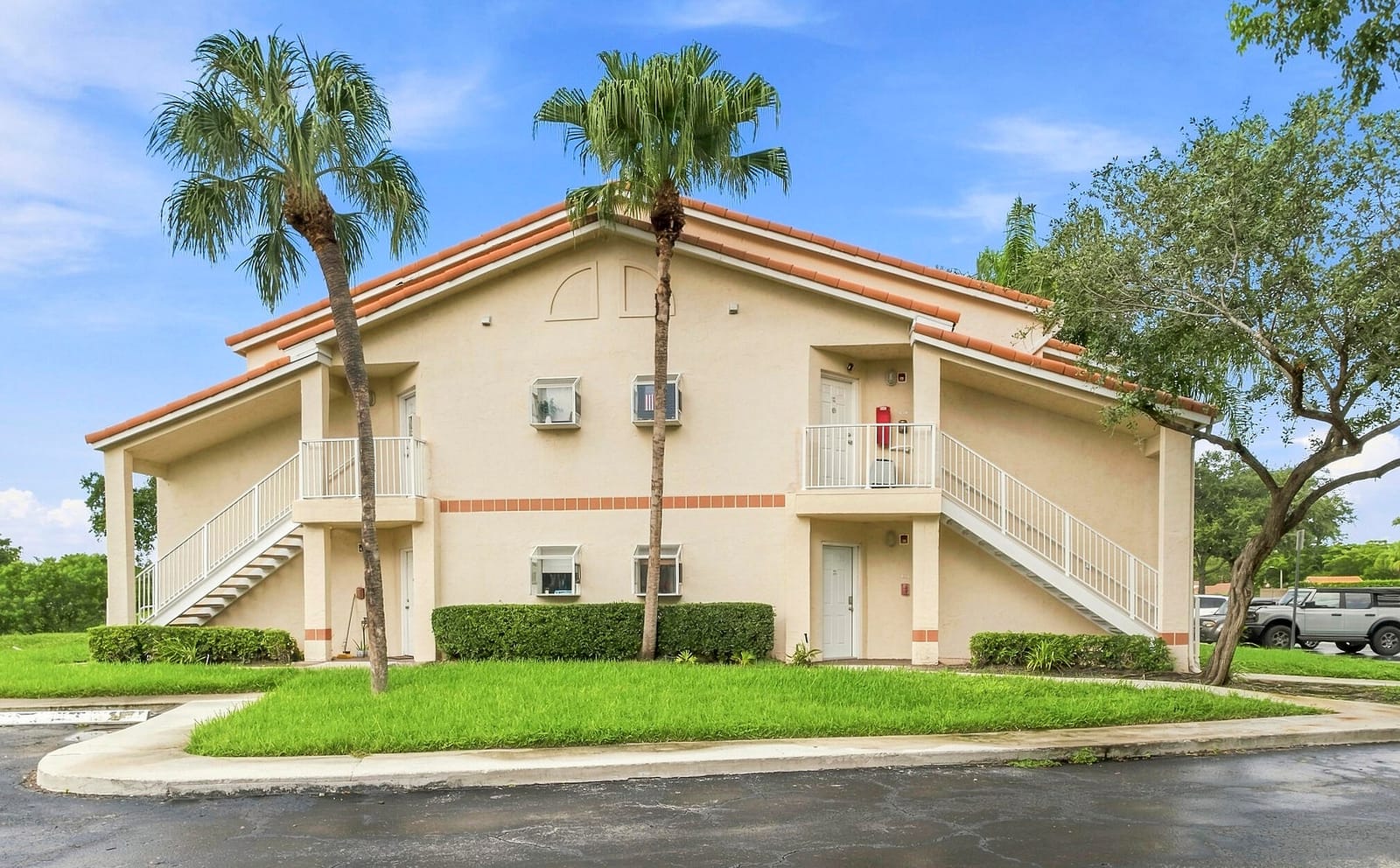 3350 PINEWALK Drive N 1411, Margate, FL 33063 photo 26