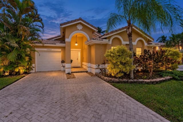 15466 SW 143RD Terrace, Miami, FL 33196