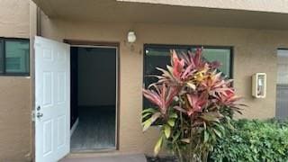 10053 Winding Lake Road 104, Sunrise, FL 33351