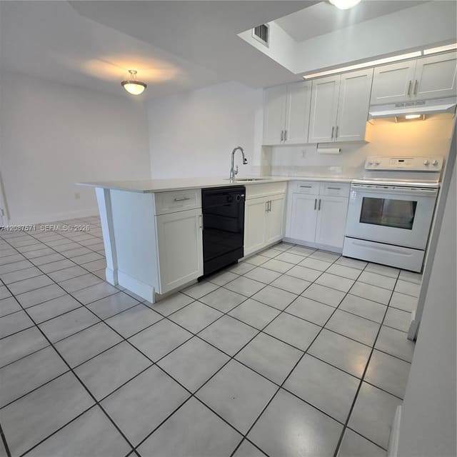 8600 SW 212th Street 308, Cutler Bay, FL 33189