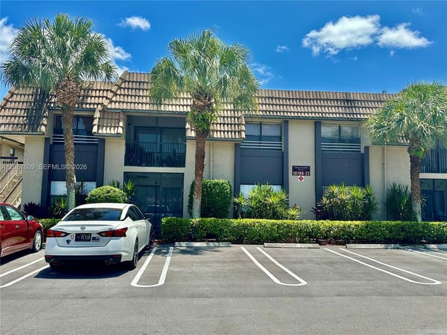 10722 Royal Palm Boulevard 8-2, Coral Springs, FL 33065